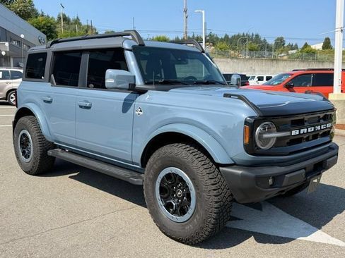 Used 2024 Ford Bronco Outer Banks AWD/4WD image 5
