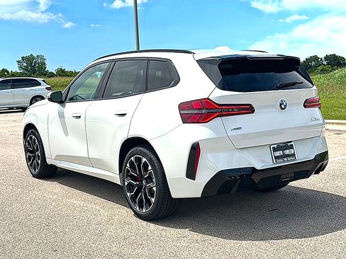New 2026 BMW X3 xDrive30i w/ Premium Package AWD/4WD image 6