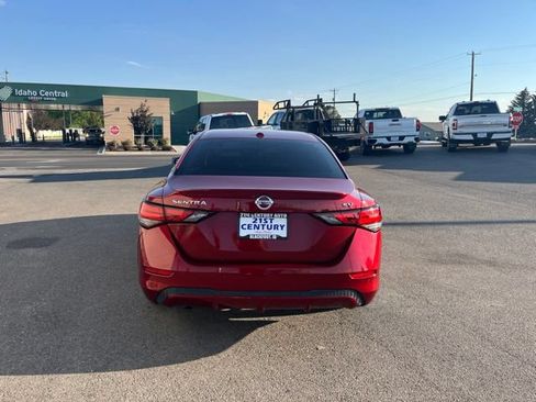 Used 2020 Nissan Sentra SV FWD image 11