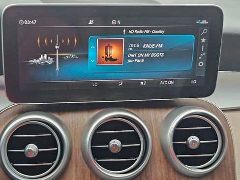 Used 2019 Mercedes-Benz C 300 Sedan image 26