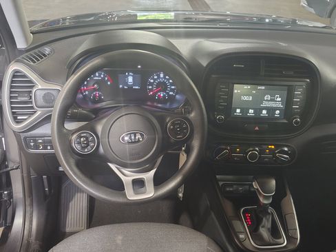 Used 2021 Kia Soul S FWD image 22