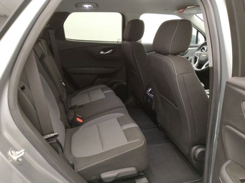 Used 2024 Chevrolet Blazer LT w/ Convenience Package FWD image 19