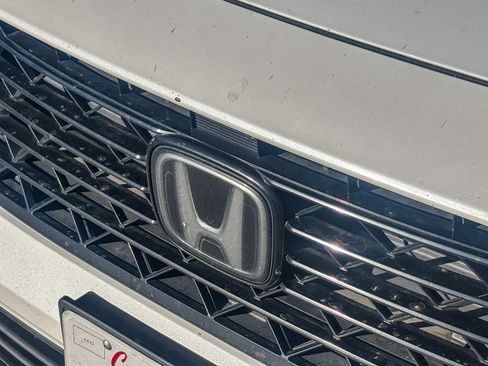 Used 2023 Honda Accord EX image 10