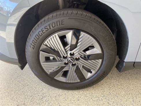 Used 2025 Nissan Murano SL w/ Cargo Package image 11