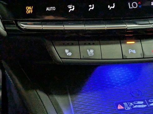 Certified 2025 Cadillac CT5 V Blackwing w/ Carbon Fiber 2 Package RWD image 30