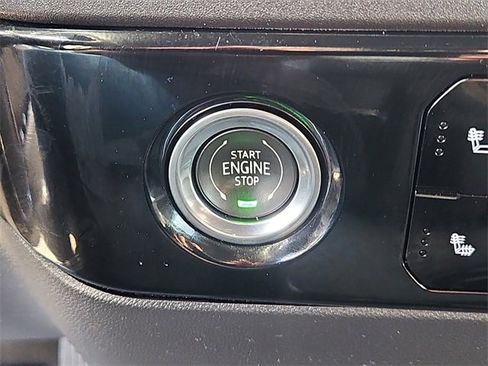 Used 2023 Chevrolet Silverado 1500 LT image 23