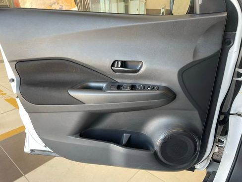 Certified 2023 Nissan Kicks S FWD image 9