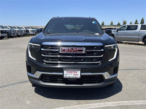 New 2025 GMC Acadia Elevation image 8