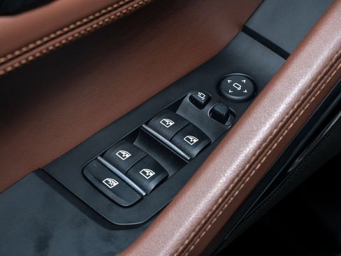 Used 2024 BMW X6 xDrive40i w/ Premium Package image 25