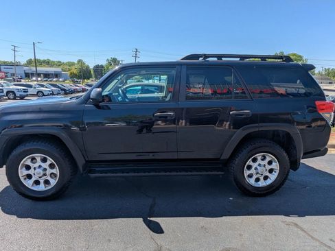 Used 2010 Toyota 4Runner Trail image 4