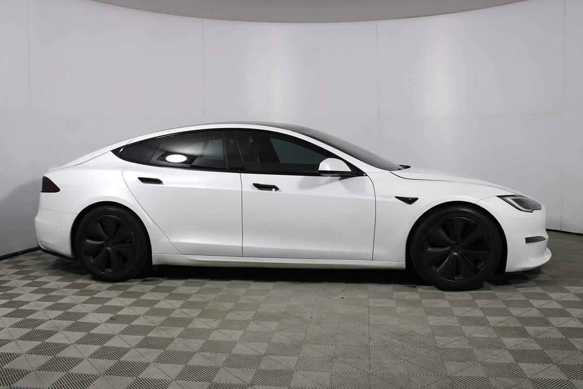 Used 2023 Tesla Model S Standard Range AWD/4WD image 33