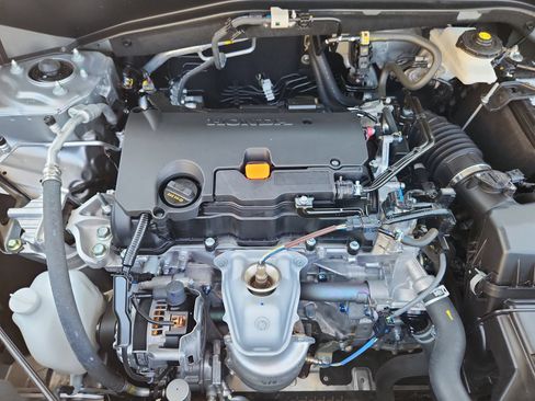 Used 2023 Honda HR-V LX image 15
