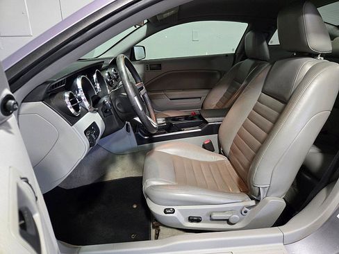 Used 2006 Ford Mustang GT image 11