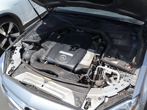 Used 2016 Mercedes-Benz C 300 4MATIC Sedan image 13