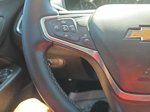 Used 2023 Chevrolet Equinox LT FWD image 18