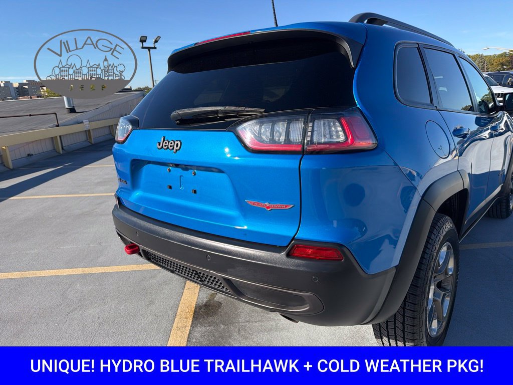 Used 2019 Jeep Cherokee Trailhawk w/ Cold Weather Group AWD/4WD image 32