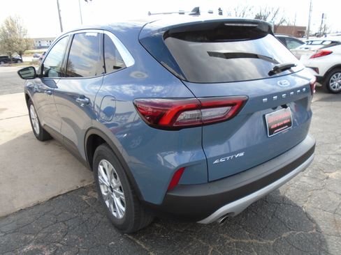 Used 2024 Ford Escape Active image 4
