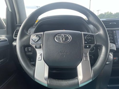 Used 2022 Toyota 4Runner SR5 Premium RWD image 23