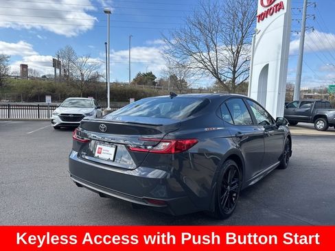 Certified 2025 Toyota Camry SE image 8
