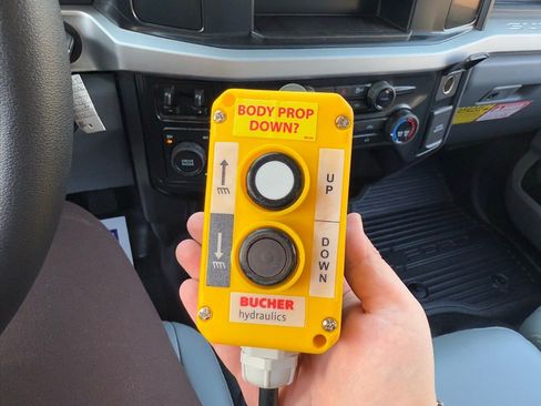 New 2025 Ford F450 XL w/ XL Chrome Package image 40