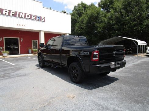 Used 2022 RAM 2500 Laramie w/ Night Edition AWD/4WD image 2