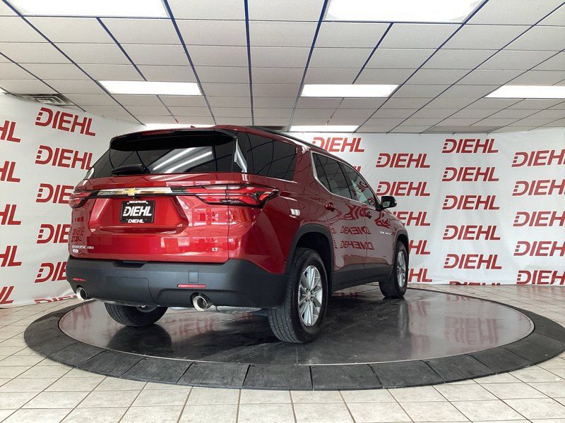 Used 2023 Chevrolet Traverse LT w/ LPO, Floor Liner Package AWD/4WD image 7