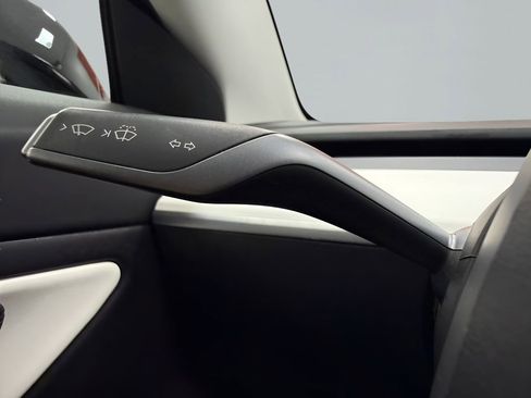Used 2019 Tesla Model 3 Standard Range Plus RWD image 19