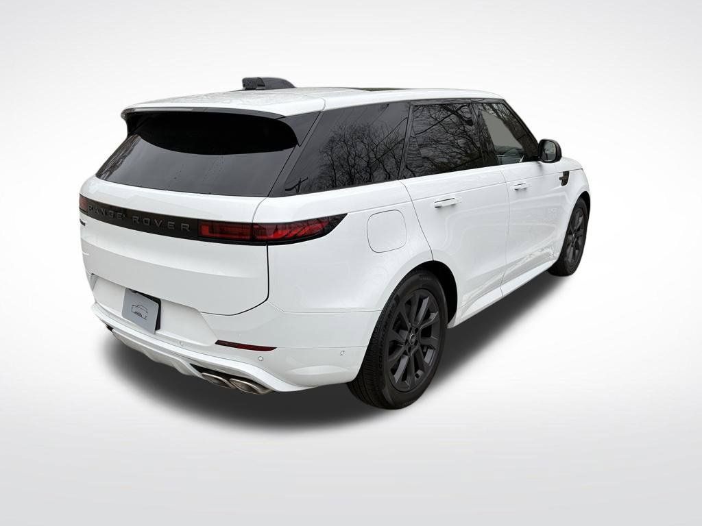 New 2025 Land Rover Range Rover Sport Dynamic SE AWD/4WD image 8