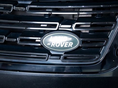 Used 2023 Land Rover Range Rover Sport SE image 17