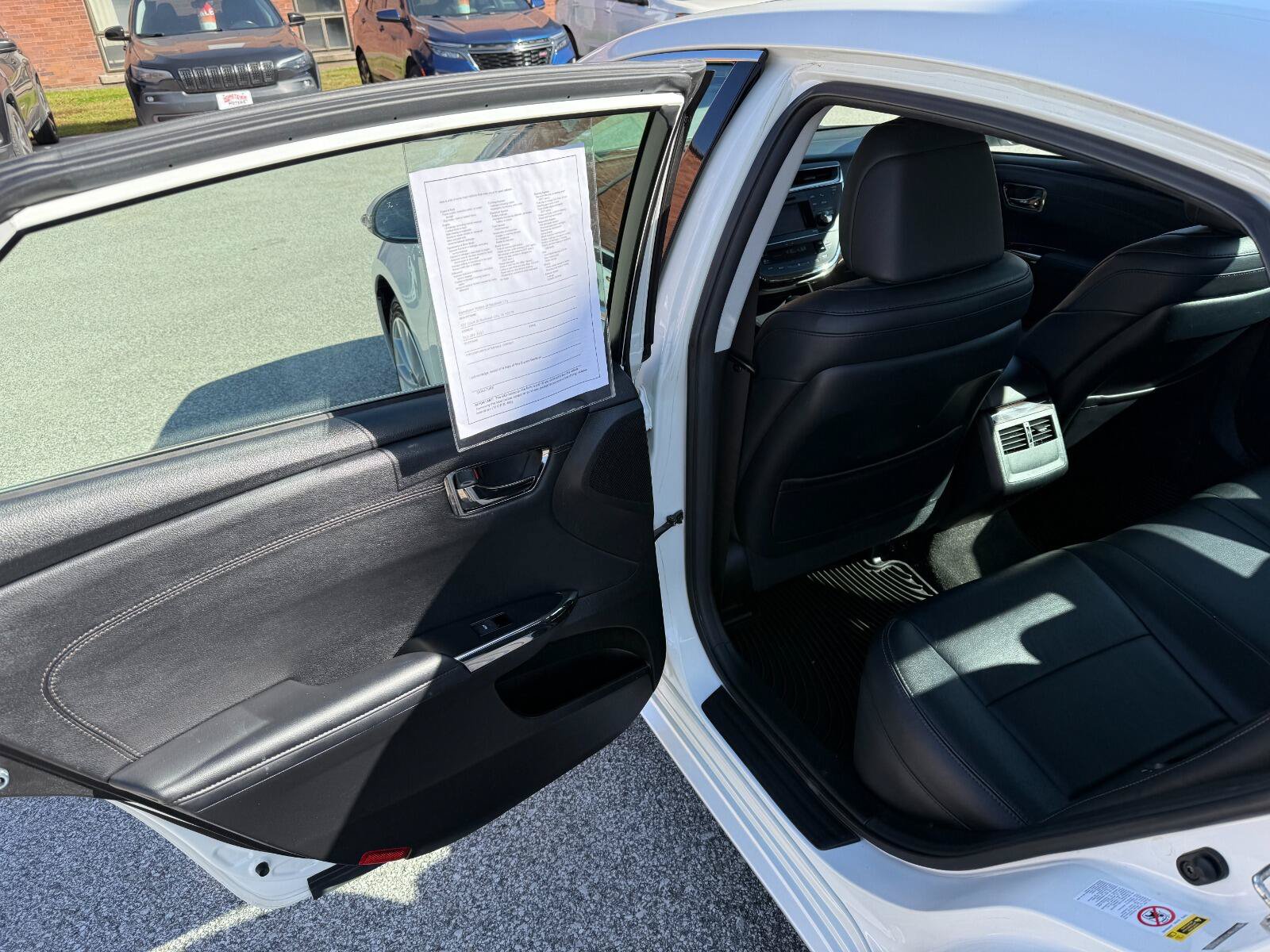 Used 2013 Toyota Avalon FWD image 13