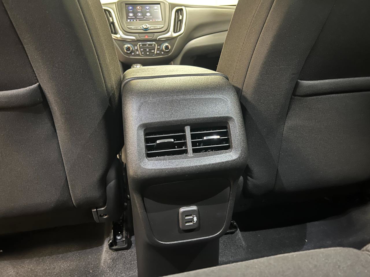 Used 2021 Chevrolet Equinox LT FWD image 57