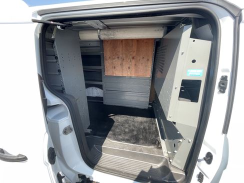 Used 2022 Ford Transit Connect XL FWD image 4