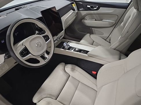 New 2026 Volvo XC60 T8 Ultra w/ Protection Package Premier image 18