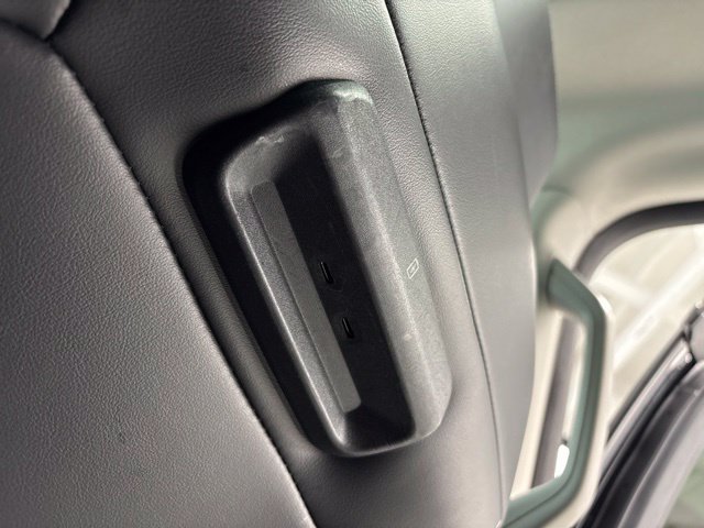 Used 2025 Ford Expedition Platinum AWD/4WD image 31