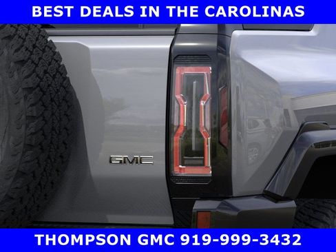 New 2026 GMC Hummer EV SUV w/ LPO, Dark Essentials Package image 14
