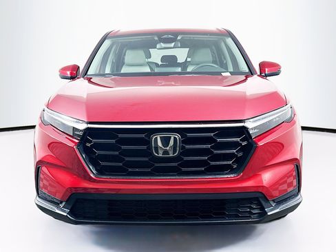 Used 2025 Honda CR-V LX image 2