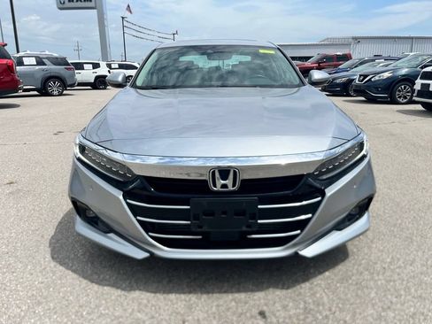 Used 2021 Honda Accord EX-L image 2