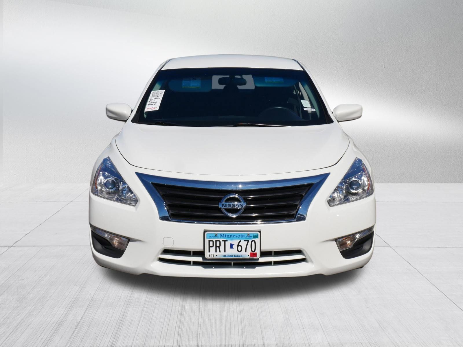 Used 2015 Nissan Altima 2.5 S FWD image 2