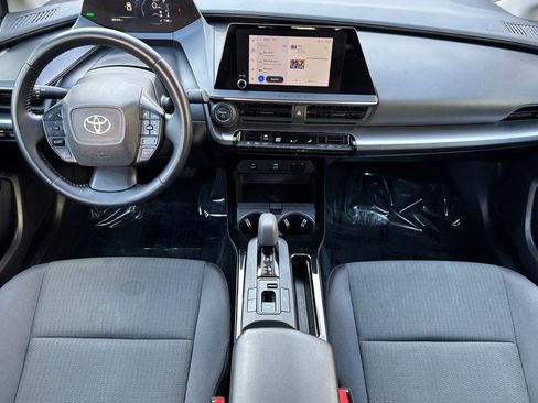 Used 2024 Toyota Prius LE image 14