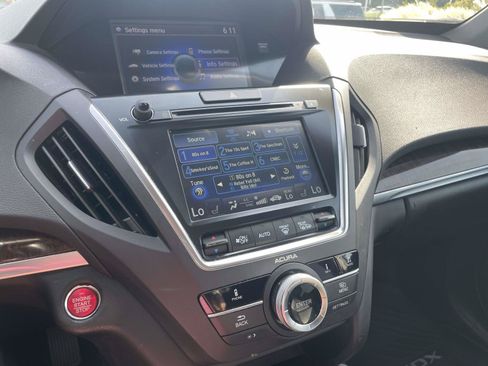 Used 2017 Acura MDX SH-AWD image 29