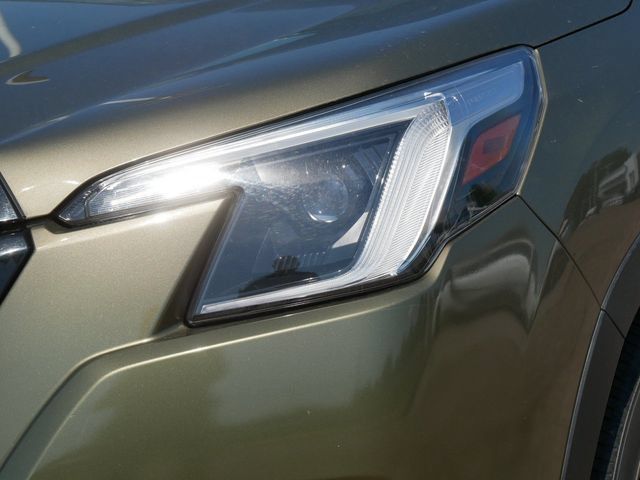 Used 2024 Subaru Forester Limited AWD/4WD image 10