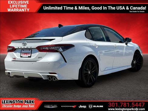 Used 2023 Toyota Camry XSE w/ Navigation Package FWD image 5
