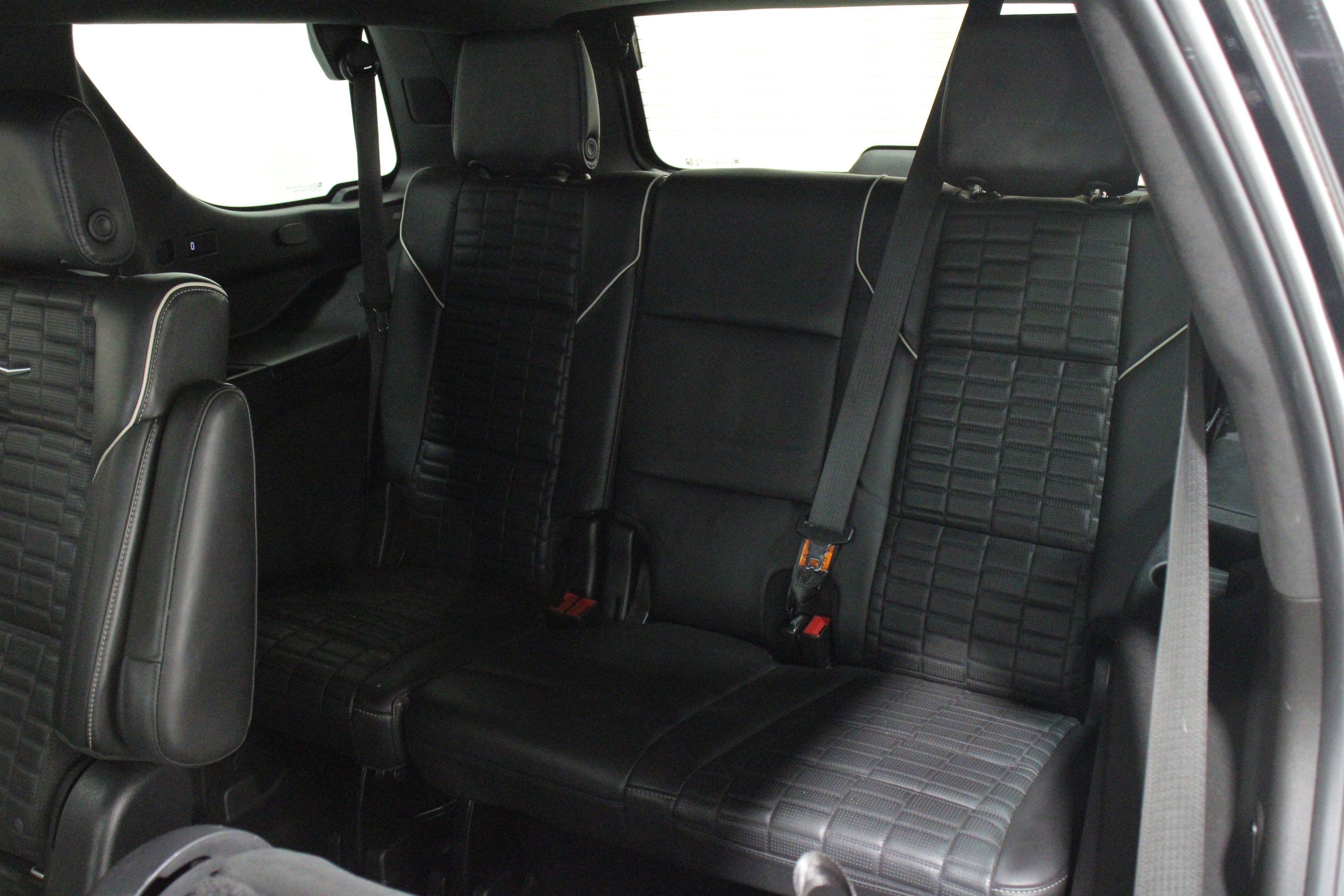Used 2021 Cadillac Escalade Sport Platinum AWD/4WD image 26