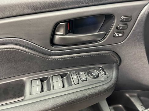 New 2026 Honda Odyssey EX-L image 13