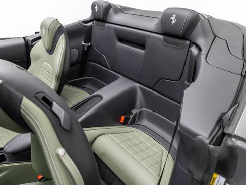 Certified 2025 Ferrari Roma Spider RWD image 58