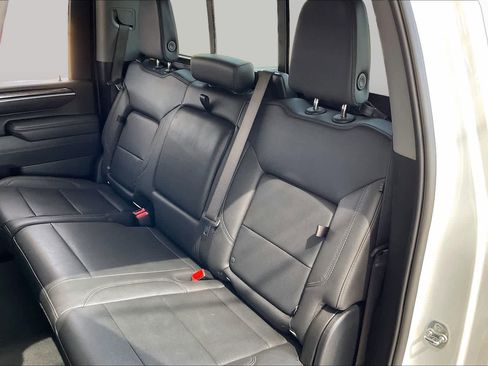 Used 2025 Chevrolet Silverado 2500 LTZ w/ LTZ Premium Package AWD/4WD image 21