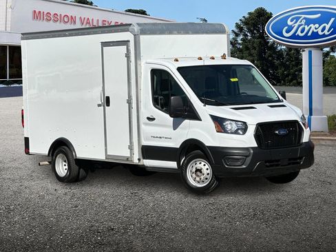 Used 2023 Ford Transit 350 DRW RWD image 2