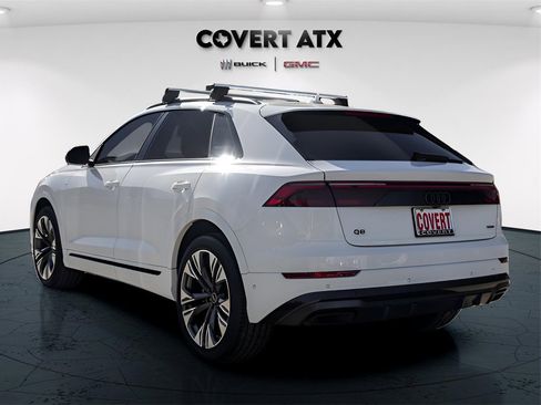 Used 2025 Audi Q8 Premium Plus image 6