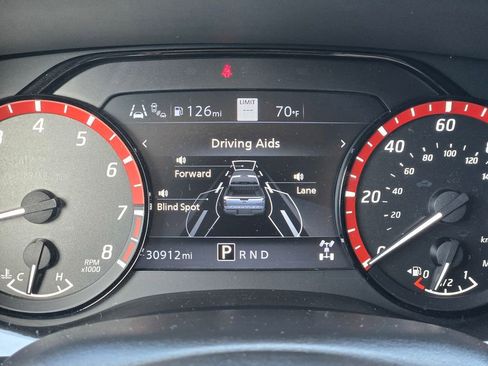 Used 2022 Nissan Frontier PRO-4X image 27