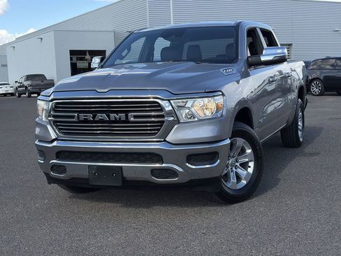 Used 2024 RAM 1500 Laramie AWD/4WD image 4